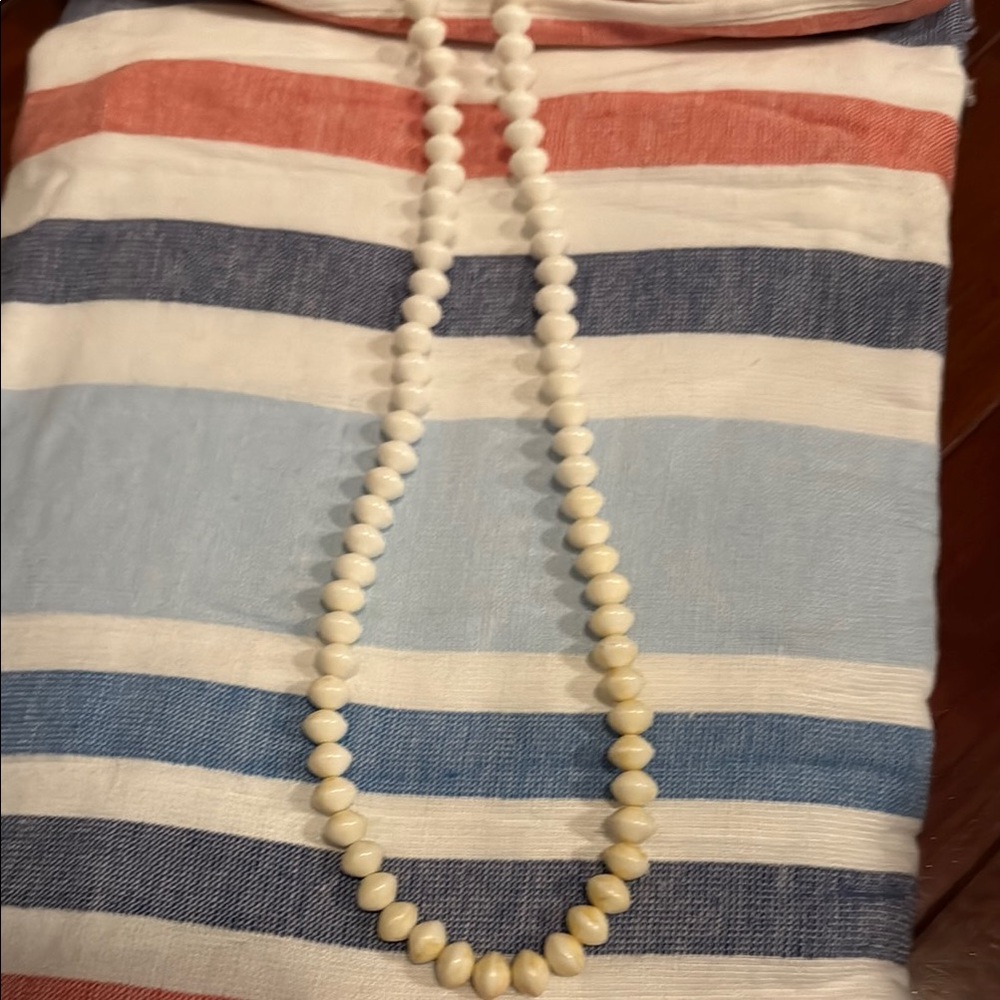 Vintage Beaded Necklaces 
1 for $5 or 3 for $10 - Picture 7 of 7